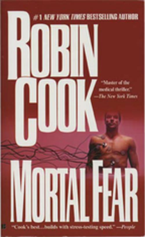 Cover of the book Mortal Fear by Robin Cook, Penguin Publishing Group