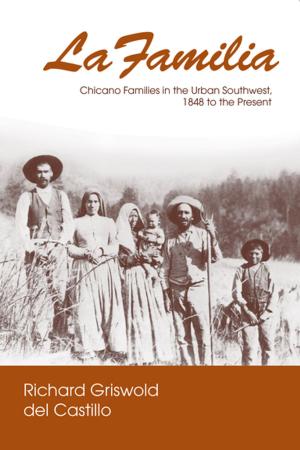 Cover of the book La Familia by Joseph Dunne