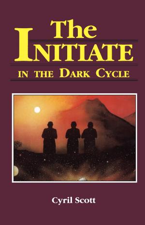 Cover of the book The Initiate in the Dark Cycle by Moke Kupihea