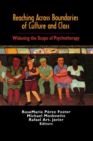 Cover of the book Reaching Across Boundaries of Culture and Class by Regina Pally, Paulene Popek, Leon Hoffman M.D.