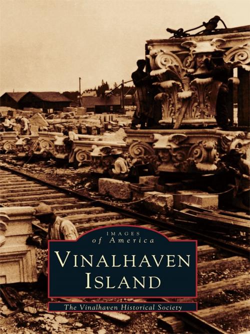 Cover of the book Vinalhaven Island by The Vinalhaven Historical Society, Arcadia Publishing Inc.