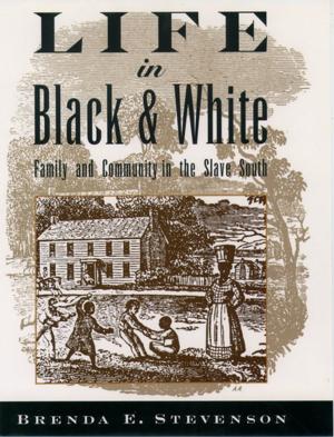 Cover of the book Life in Black and White by Ellen Hartigan-O'Connor