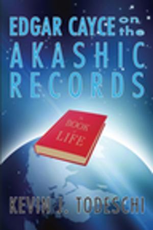 Cover of the book Edgar Cayce on the Akashic Records by James Mullaney