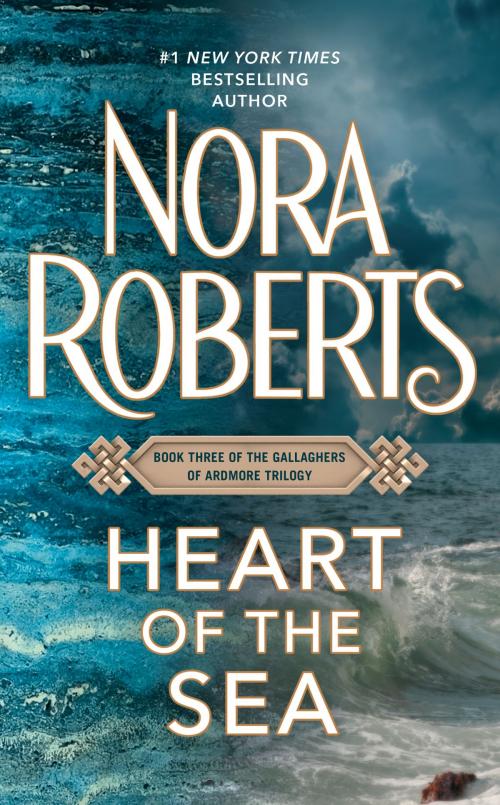 Cover of the book Heart of the Sea by Nora Roberts, Penguin Publishing Group