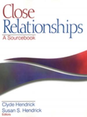 Cover of the book Close Relationships by Mrs Dawn Ritchie, Professor Carol Hall