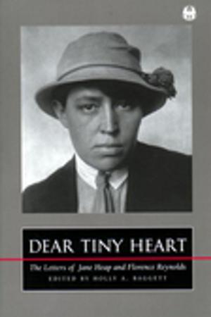 Cover of the book Dear Tiny Heart by Alison Dahl Crossley