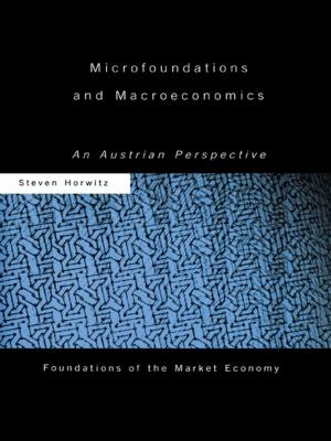 Cover of the book Microfoundations and Macroeconomics by Paul Ingram, Sallie B. King