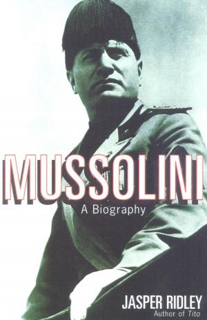 Cover of the book Mussolini by Mike Wright
