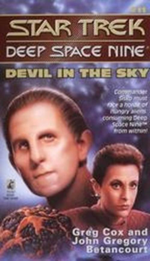 Cover of the book Devil in the Sky by Greg Cox, John Gregory Betancourt, Pocket Books/Star Trek