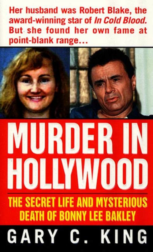 Cover of the book Murder In Hollywood by Gary C. King, St. Martin's Press
