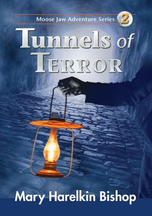 Cover of the book Tunnels of Terror by Anne Patton