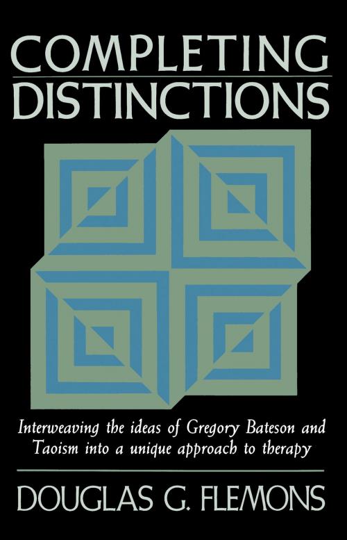 Cover of the book Completing Distinctions by Douglas G. Flemons, Shambhala