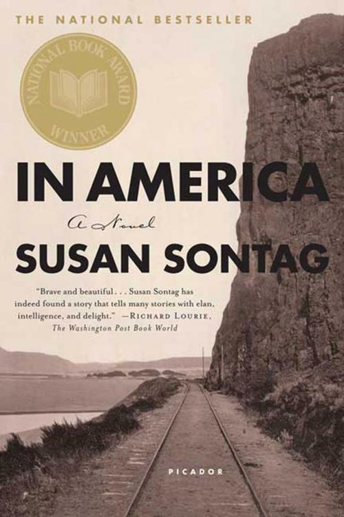 Cover of the book In America by Susan Sontag, Farrar, Straus and Giroux