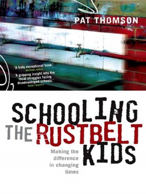 Cover of the book Schooling the Rustbelt Kids by David Metzenthen, Jo Kasch
