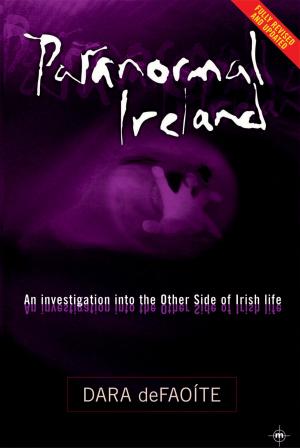 Cover of the book Paranormal Ireland by Patrick Davidson, Hans van der Loo