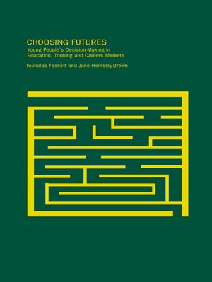 Cover of the book Choosing Futures by Henryk Flakierski