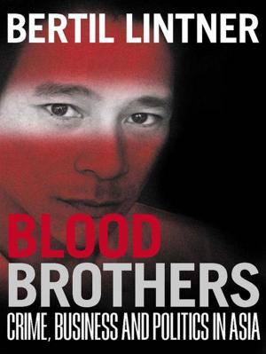Cover of the book Blood Brothers by John Heffernan, Lyn White