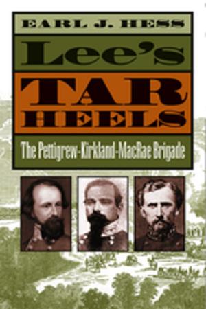 Book cover of Lee's Tar Heels