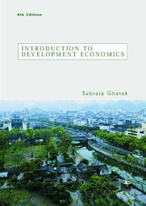 Cover of the book Introduction to Development Economics by David Aberbach