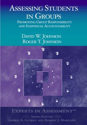 Cover of the book Assessing Students in Groups by John F. Barell