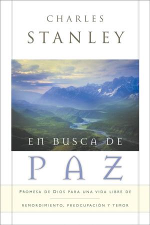 Cover of the book En busca de paz by Charles F. Stanley (personal)