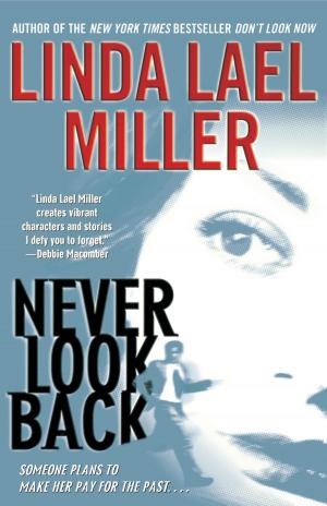 Cover of the book Never Look Back by Marlo Thomas, Bruce Kluger, Carl Robbins, David Tabatsky