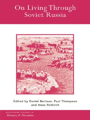 Cover of the book On Living Through Soviet Russia by Maria Dolores Costa