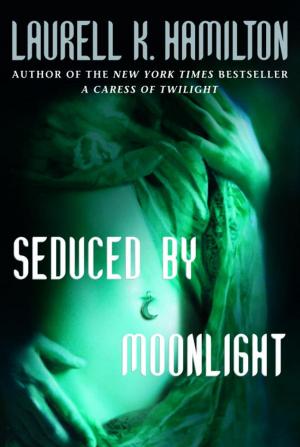 Book cover of Seduced By Moonlight