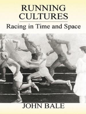 Book cover of Running Cultures