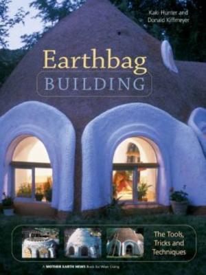 Book cover of Earthbag Building