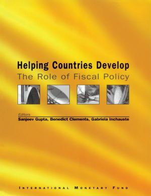 Cover of the book Helping Countries Develop: The Role of Fiscal Policy by Prakash Mr. Loungani, Paolo Mr. Mauro