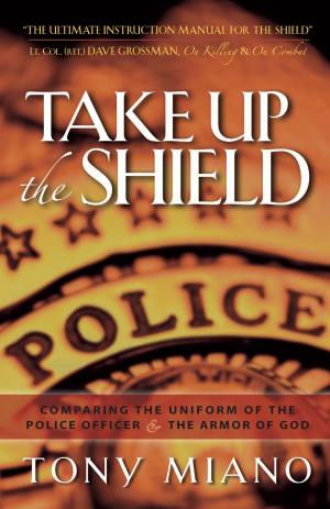 Cover of the book Take Up the Shield by Viviana De Cecco