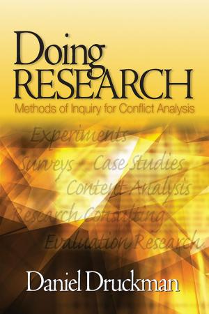 Cover of the book Doing Research by Barry Edwards McNamara