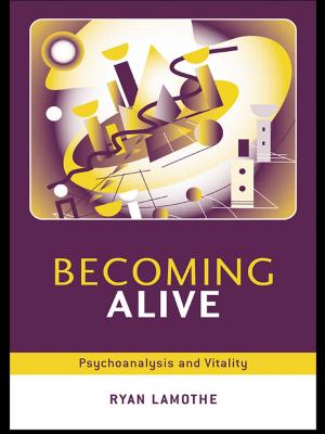 Book cover of Becoming Alive