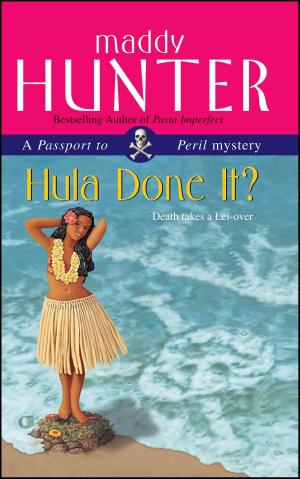 Cover of the book Hula Done It? by Susan Boles