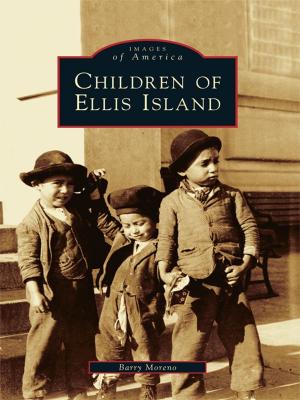Cover of the book Children of Ellis Island by Marie Booth Ferré, Susan Post Ross, Joan McRae Stoia