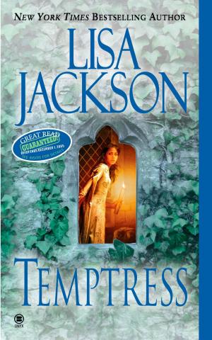 bigCover of the book Temptress by 