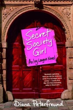 Book cover of Secret Society Girl