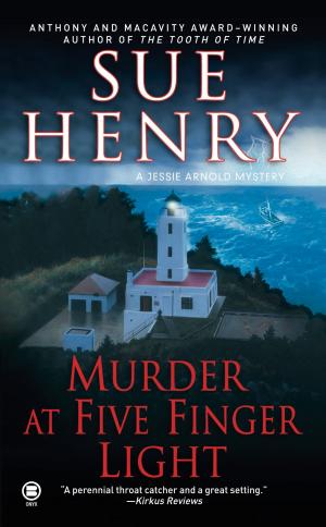 Book cover of Murder at Five Finger Light