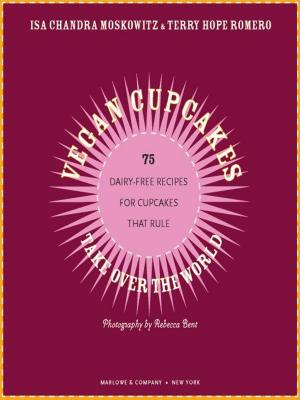 Cover of the book Vegan Cupcakes Take Over the World by Charles Neider