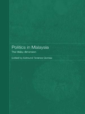 Cover of the book Politics in Malaysia by John Beattie