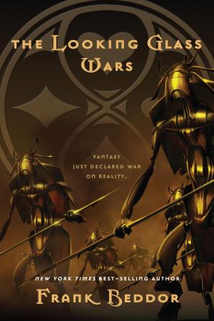 Cover of the book The Looking Glass Wars by John Flanagan