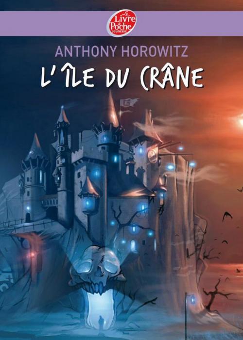 Cover of the book L'île du crâne by Anthony Horowitz, Alexis Lemoine, Livre de Poche Jeunesse