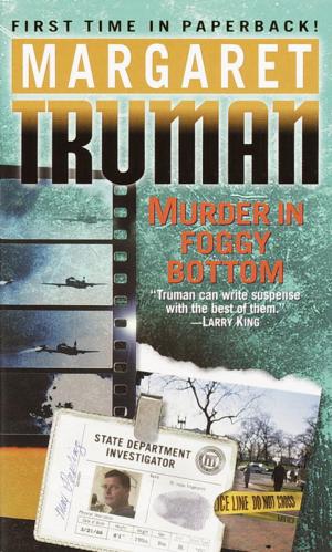 Book cover of Murder in Foggy Bottom