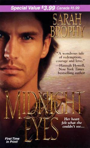 Cover of the book Midnight Eyes by Becca Whitham, Gina Welborn