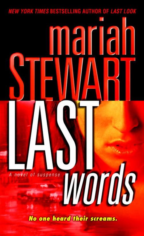 Cover of the book Last Words by Mariah Stewart, Random House Publishing Group