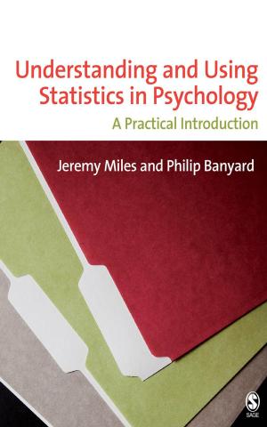 Cover of the book Understanding and Using Statistics in Psychology by Sally Holland
