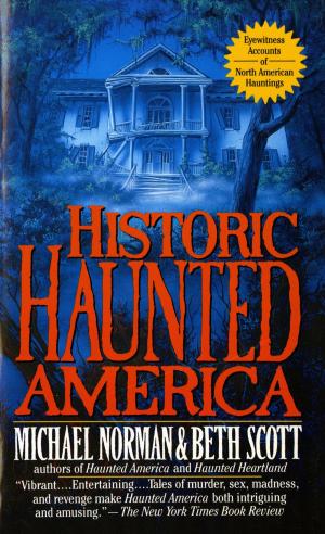 Book cover of Historic Haunted America