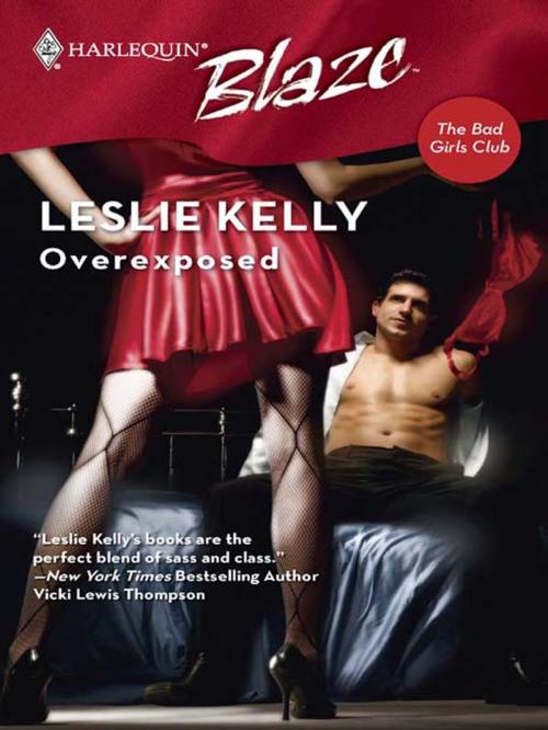 Cover of the book Overexposed by Leslie Kelly, Harlequin