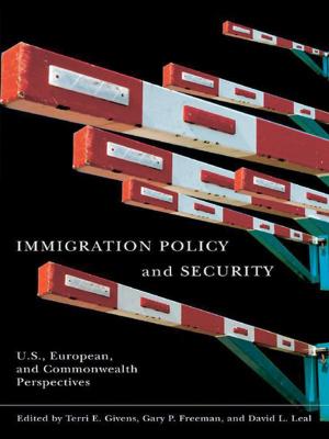 Cover of the book Immigration Policy and Security by V. Kerry Smith